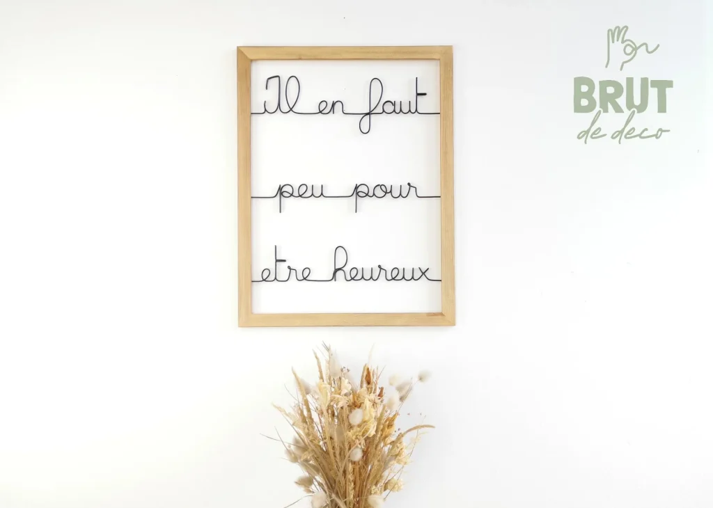 il en faut peu pour etre heureux - disney - cadre Brut de Déco